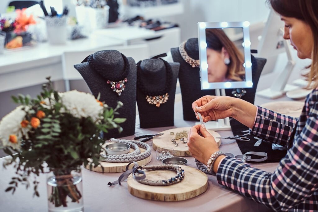 How Does Digital Marketing Help in the Jewellery Business?